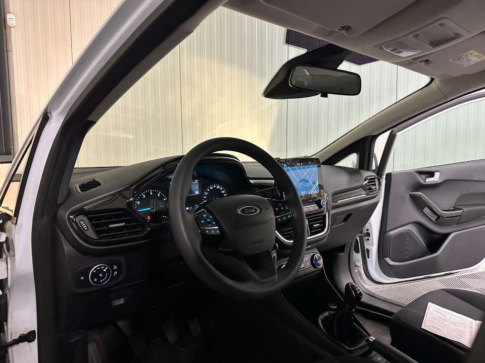Ford Fiesta - Imagem 11