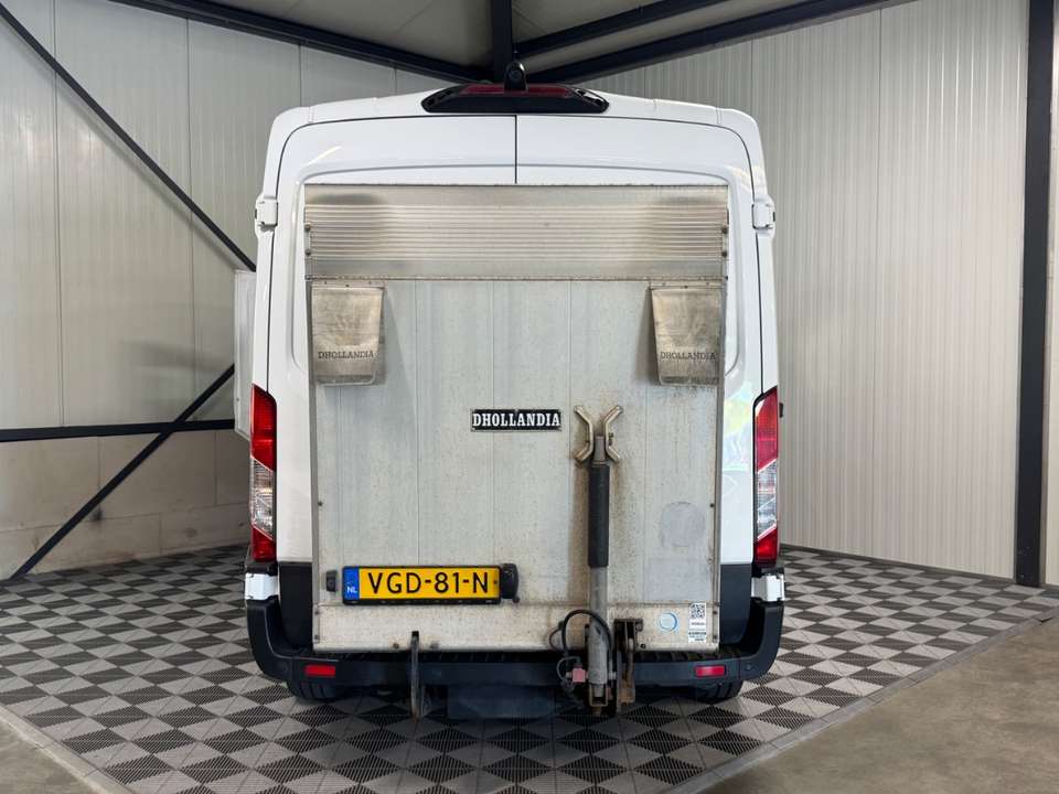 Ford Transit - Imagem 9