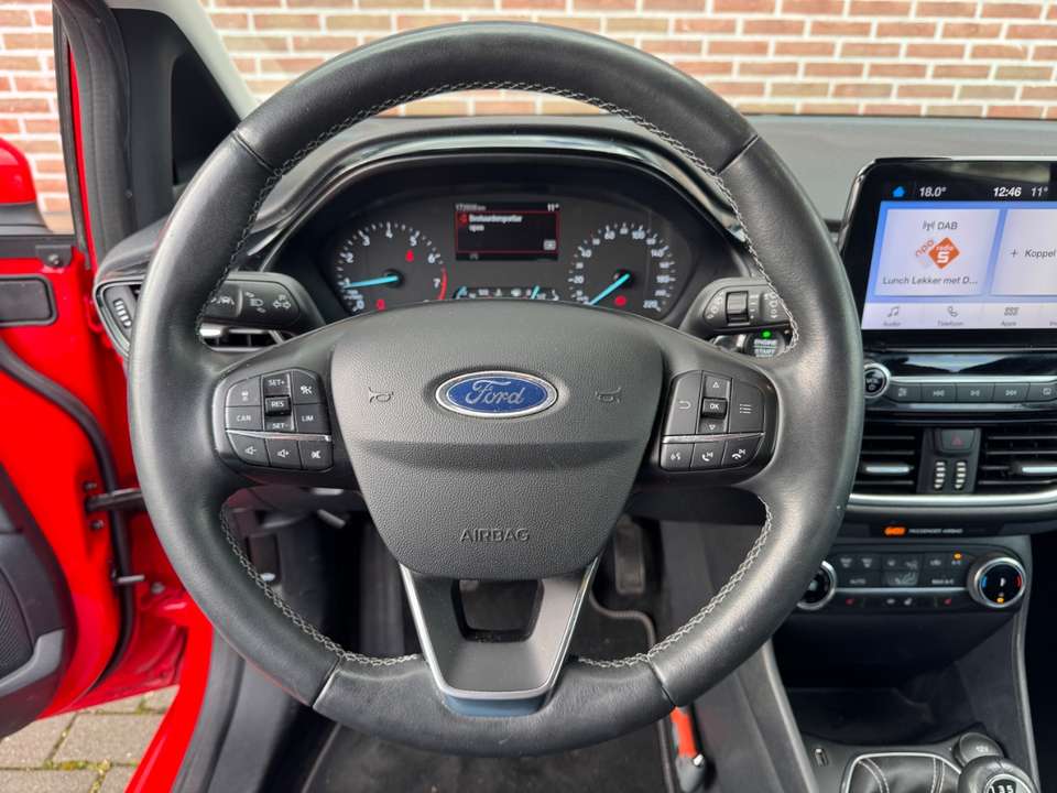 Ford Fiesta - Imagem 12