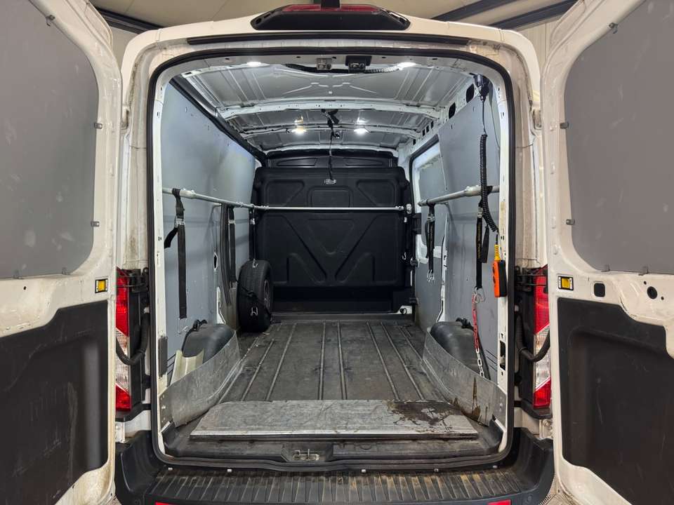 Ford Transit - Imagem 11