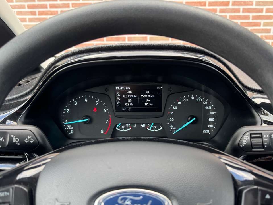 Ford Fiesta - Imagem 13