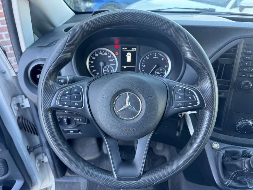 Mercedes-Benz Vito - Imagem 12