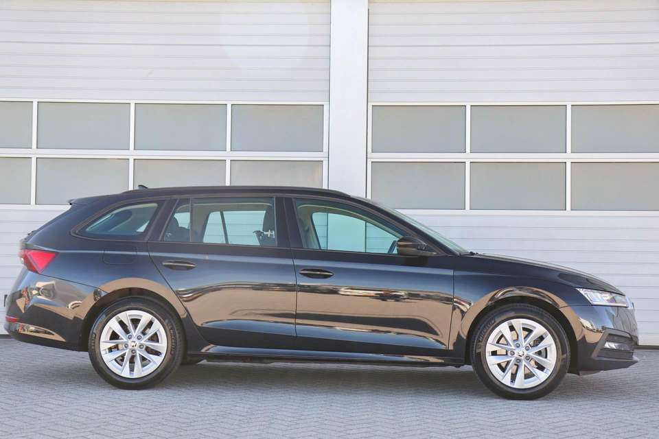 Skoda Octavia - Imagem 3