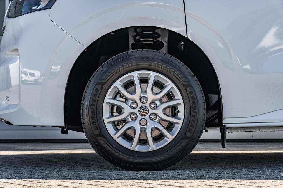 Volkswagen Transporter - Imagem 14