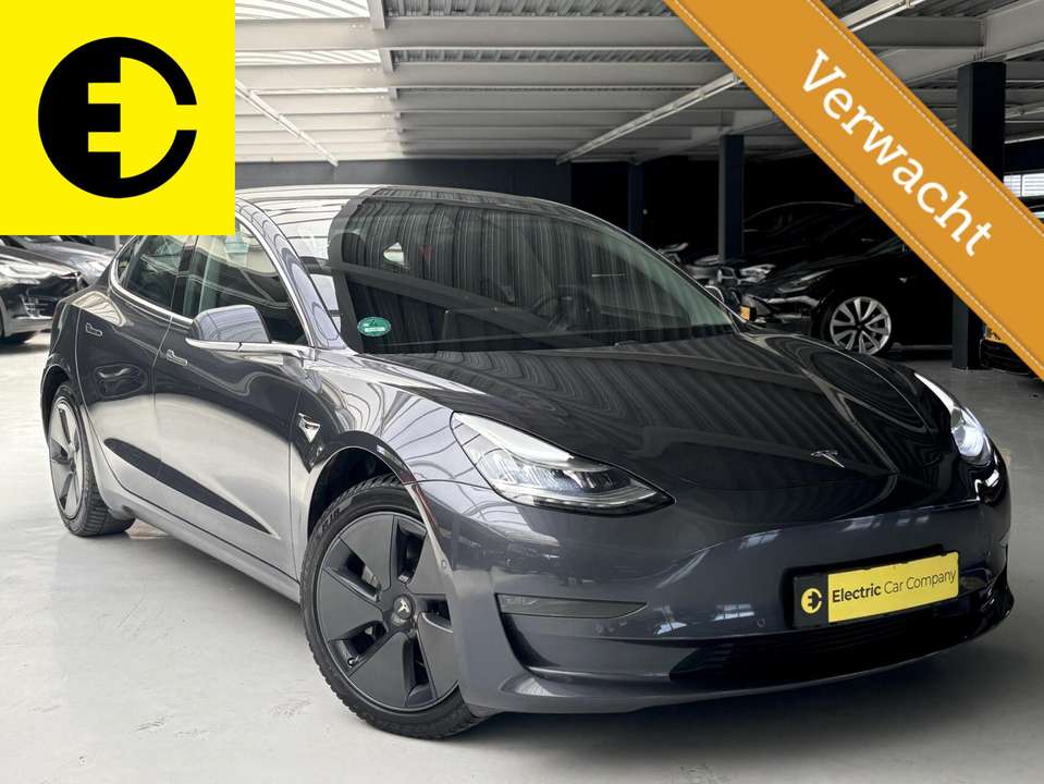 Tesla Model 3 - Imagem 12