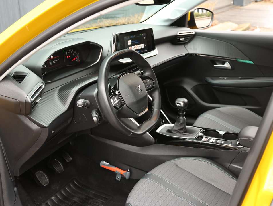 Peugeot 208 - Imagem 10