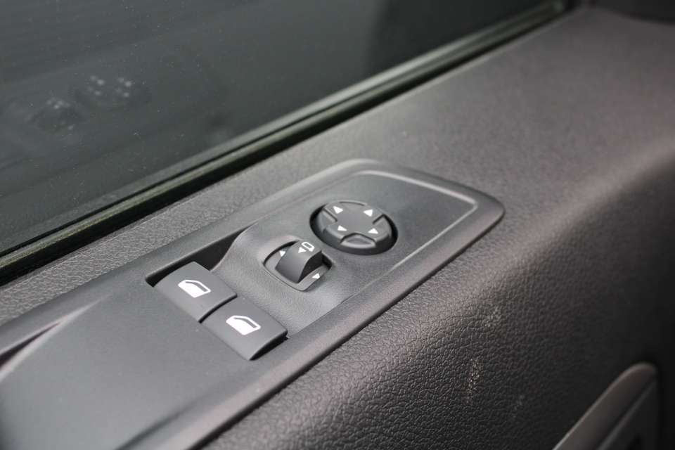 Peugeot e-Expert - Imagem 15