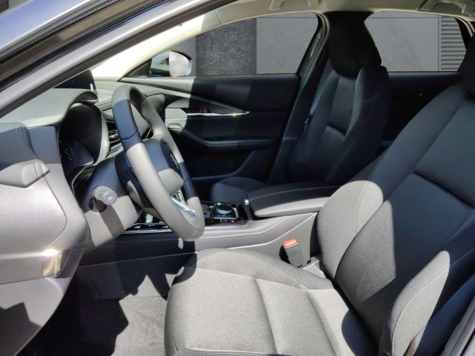 Mazda CX-30 - Imagem 8