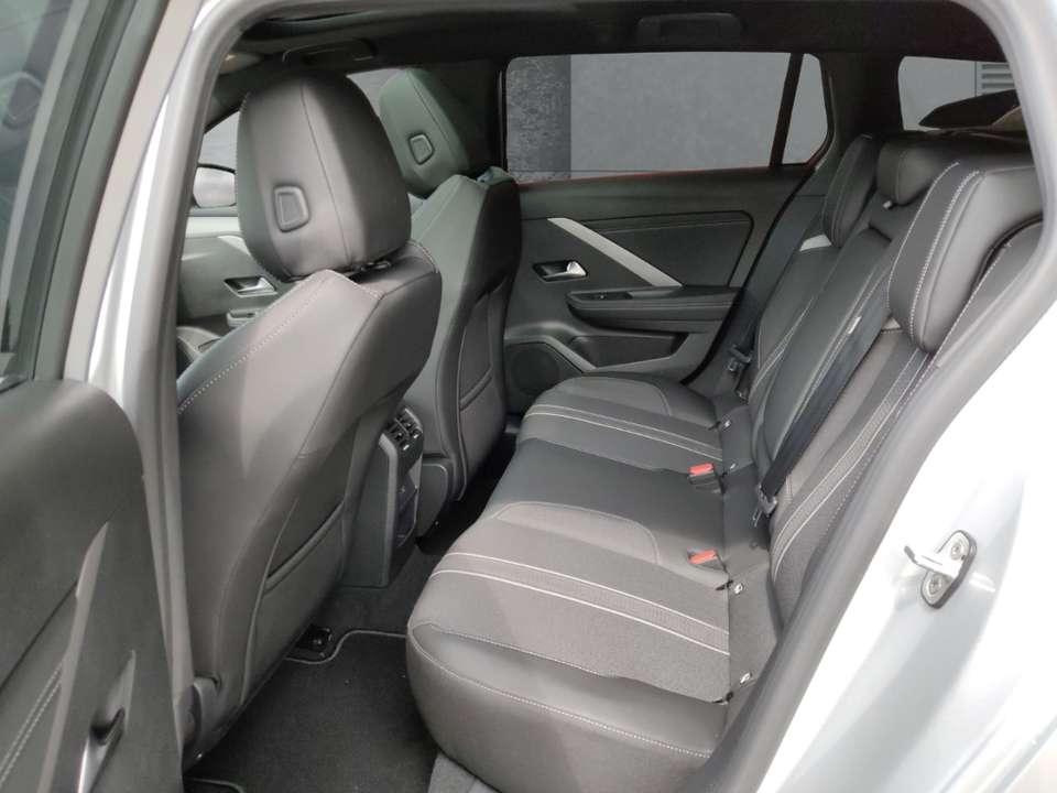 Opel Astra - Imagem 9