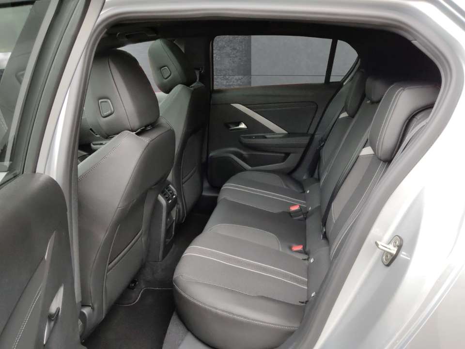 Opel Astra - Imagem 9