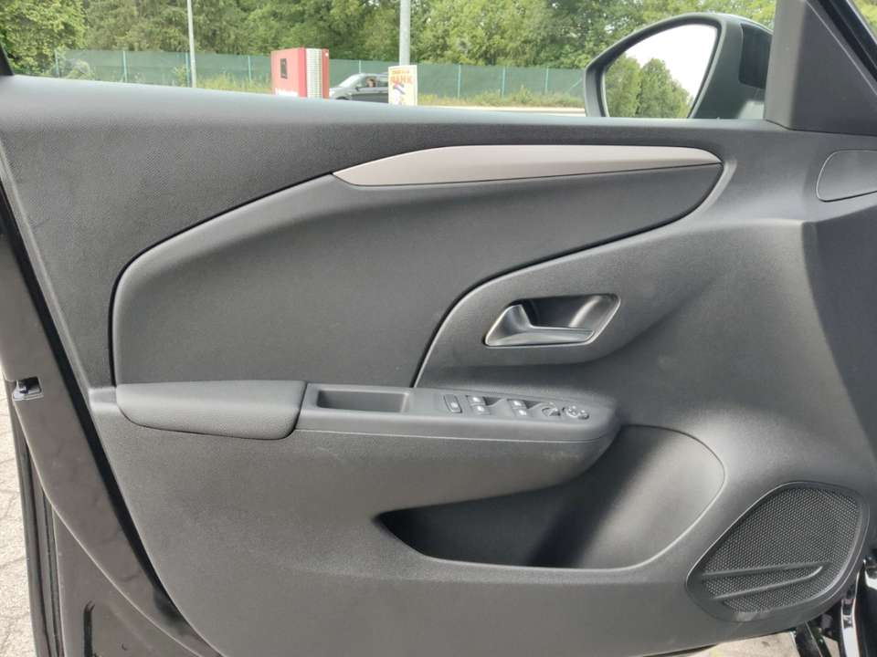 Opel Corsa - Imagem 13