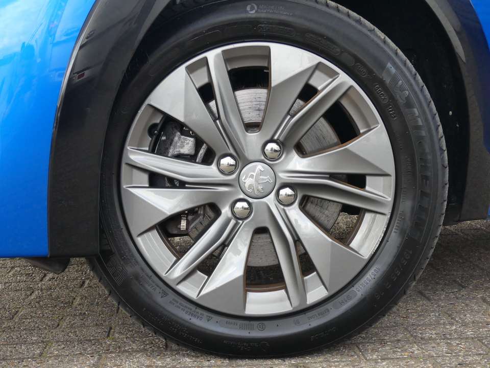 Peugeot e-208 - Imagem 3