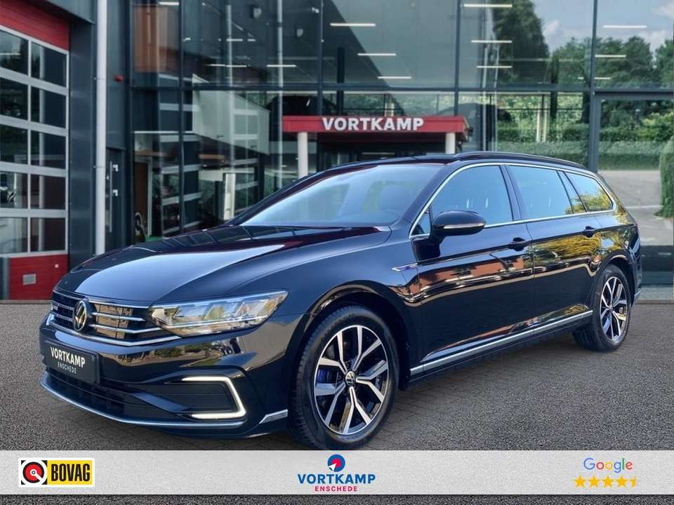 Volkswagen Passat Variant - Imagem 1