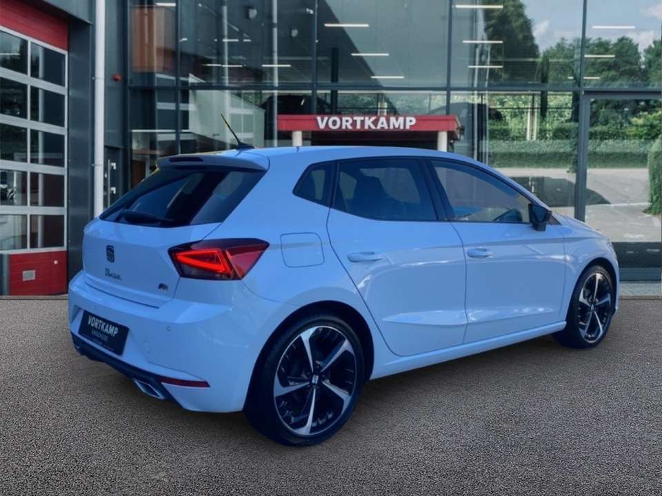 SEAT Ibiza - Imagem 5