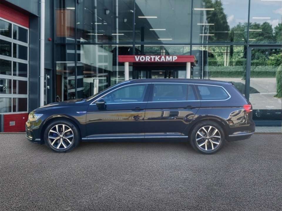 Volkswagen Passat Variant - Imagem 8
