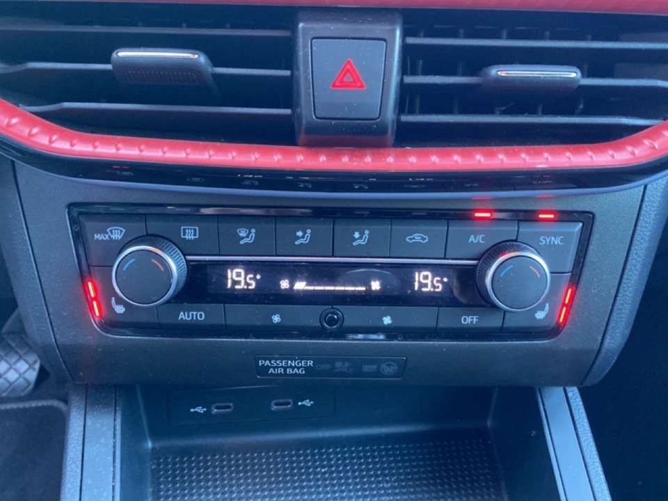 SEAT Ibiza - Imagem 18
