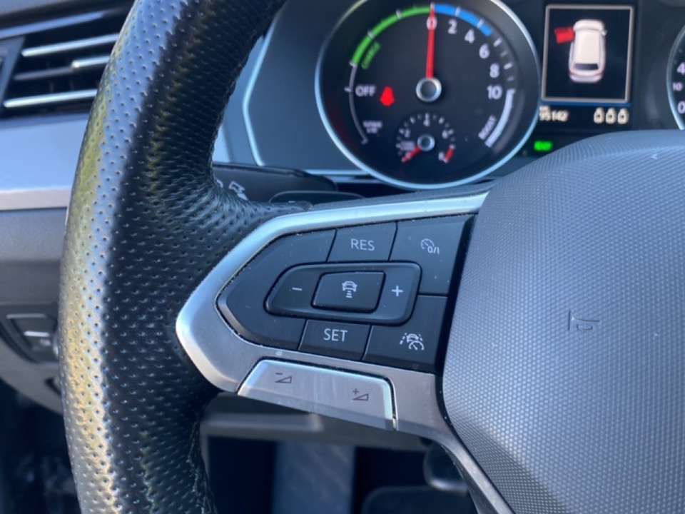 Volkswagen Passat Variant - Imagem 19