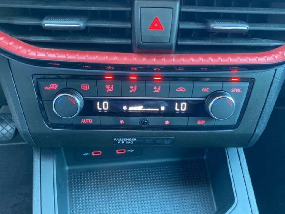 SEAT Ibiza - Imagem 18