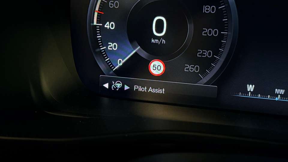 Volvo XC40 - Imagem 20