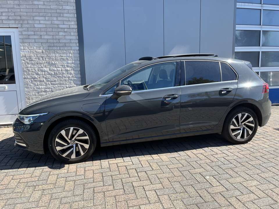 Volkswagen Golf - Imagem 2
