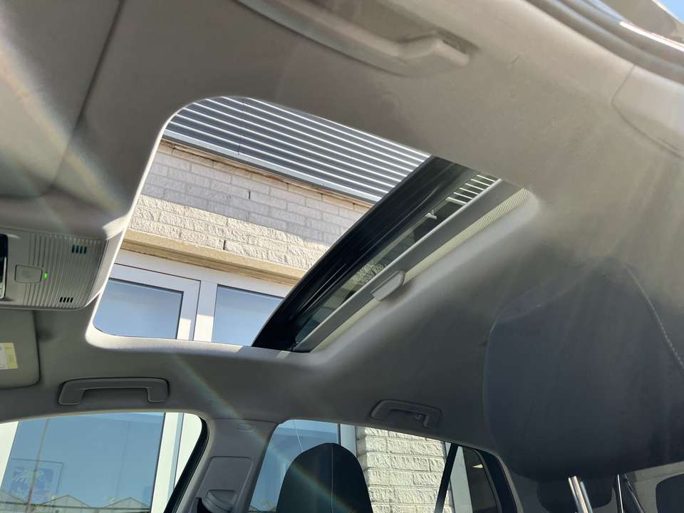 Volkswagen Golf - Imagem 10