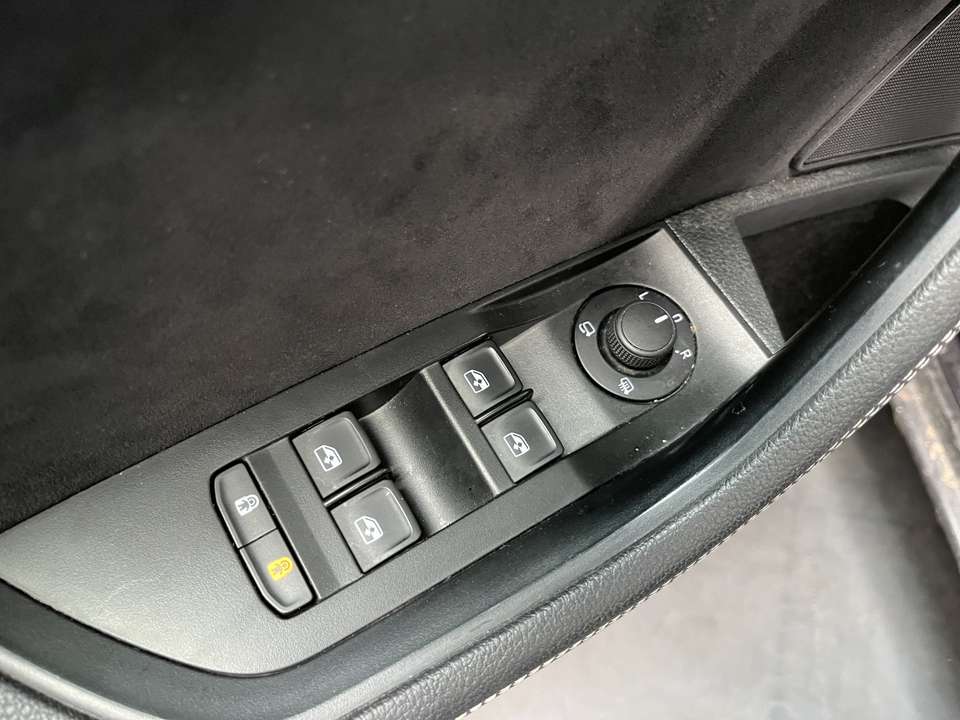 Skoda Superb - Imagem 12