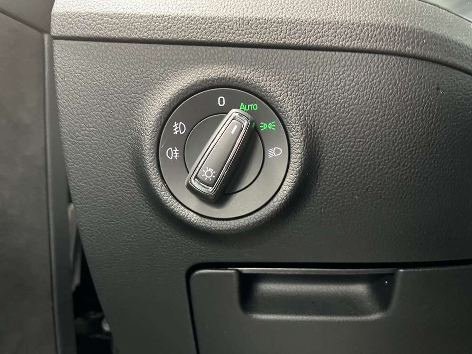 Skoda Superb - Imagem 14