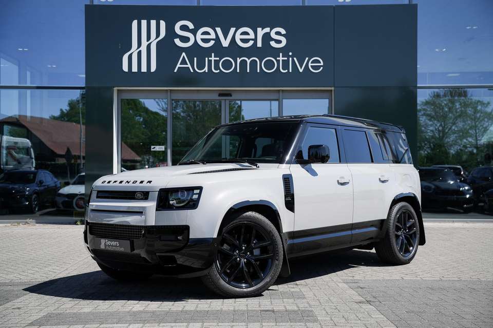 Land Rover Defender - Imagem 1