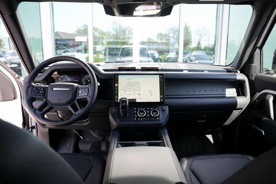 Land Rover Defender - Imagem 4