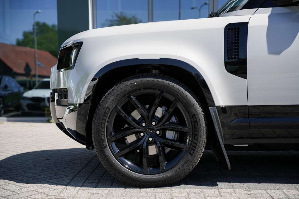 Land Rover Defender - Imagem 7