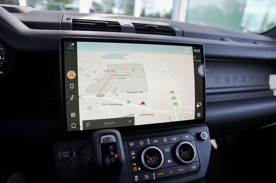 Land Rover Defender - Imagem 14