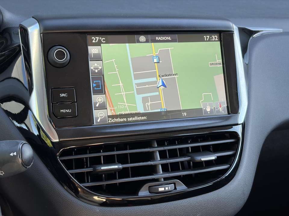 Peugeot 208 - Imagem 12