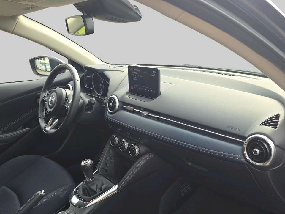 Mazda 2 - Imagem 13