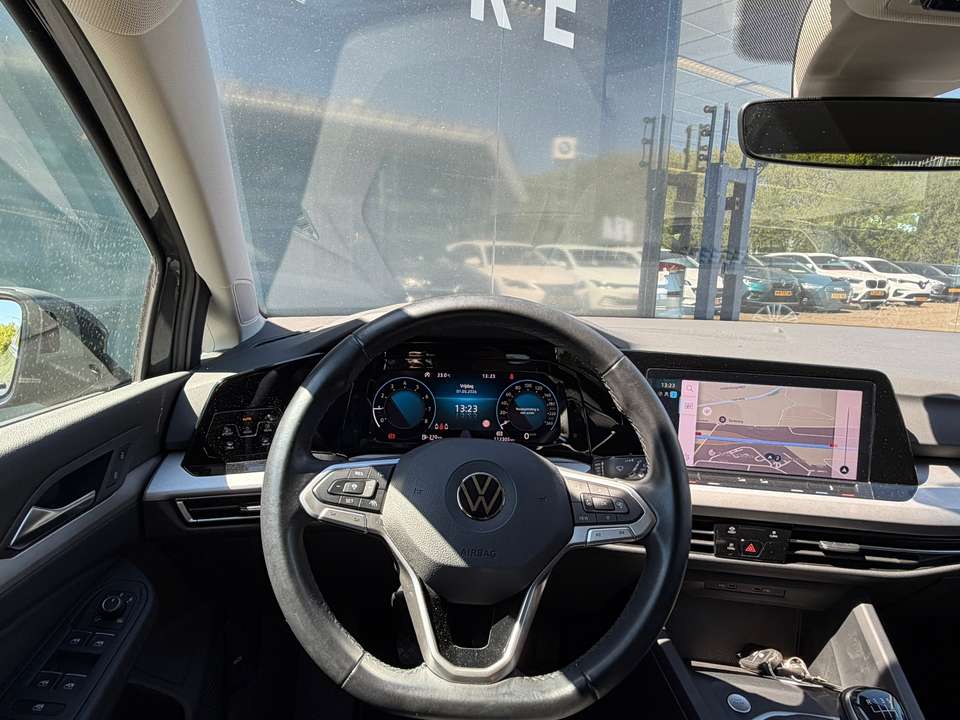 Volkswagen Golf - Imagem 10