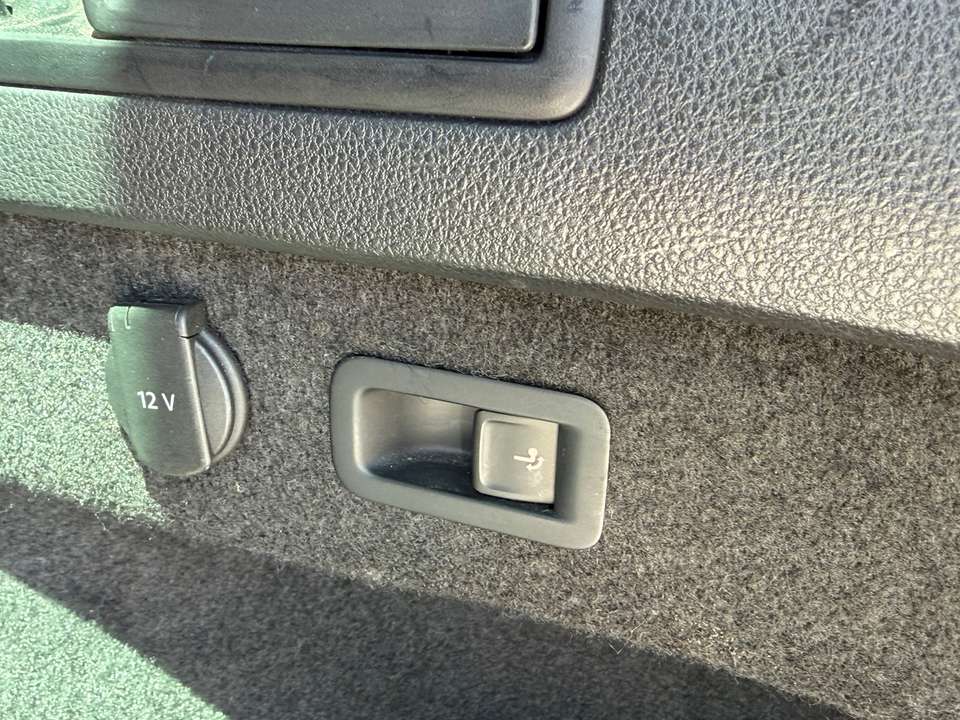 Volkswagen Passat Variant - Imagem 11