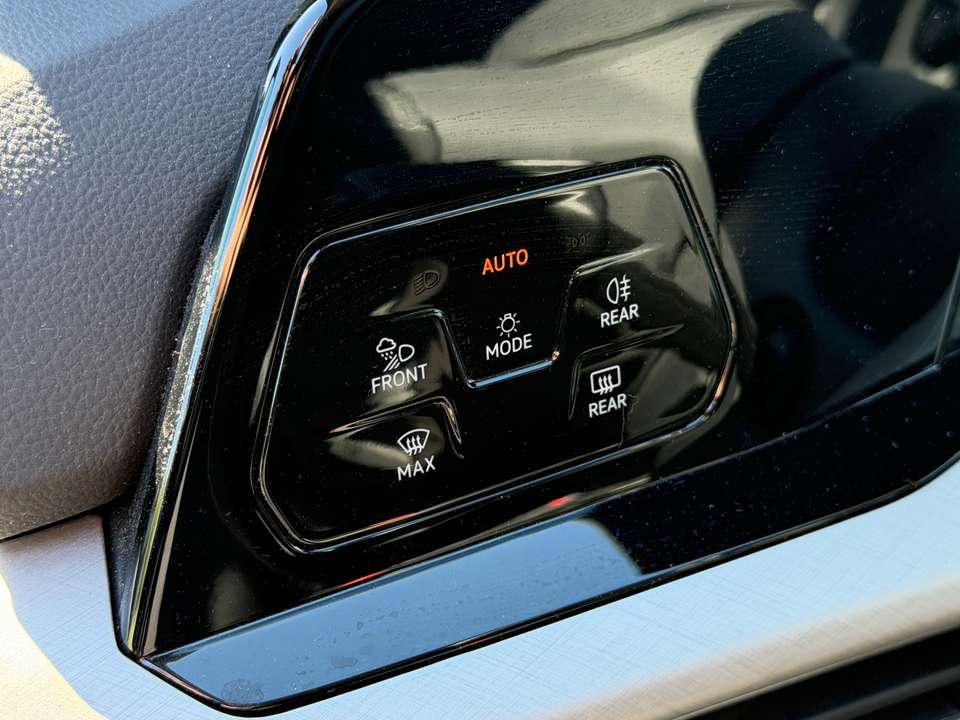 Volkswagen Golf - Imagem 13