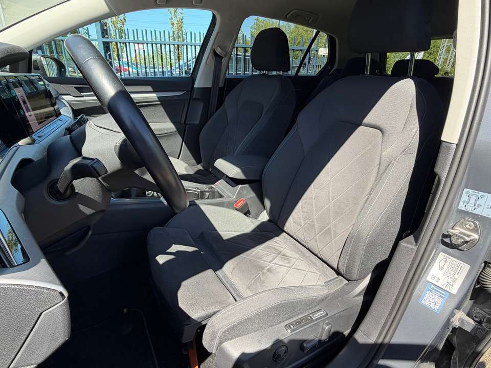 Volkswagen Golf - Imagem 14