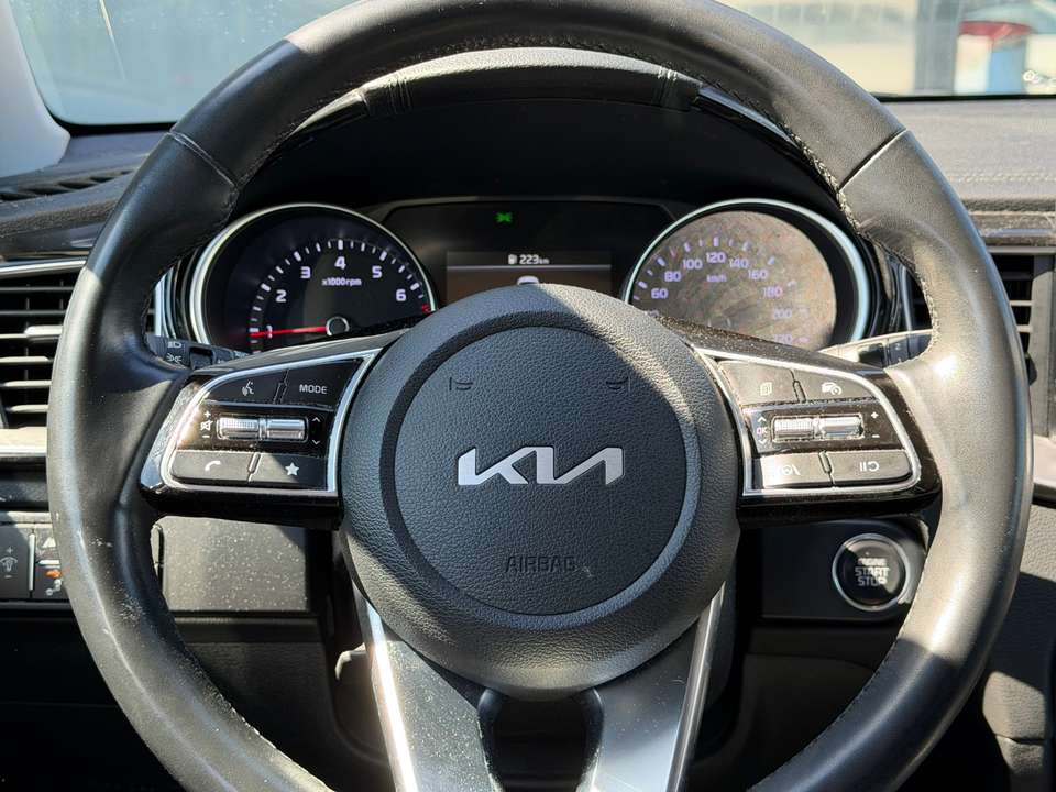 Kia Ceed SW / cee'd SW - Imagem 12