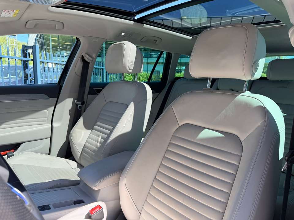 Volkswagen Passat Variant - Imagem 17