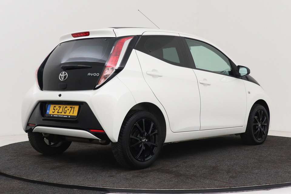 Toyota Aygo - Imagem 2