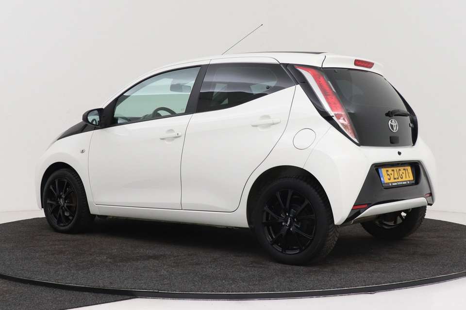 Toyota Aygo - Imagem 6