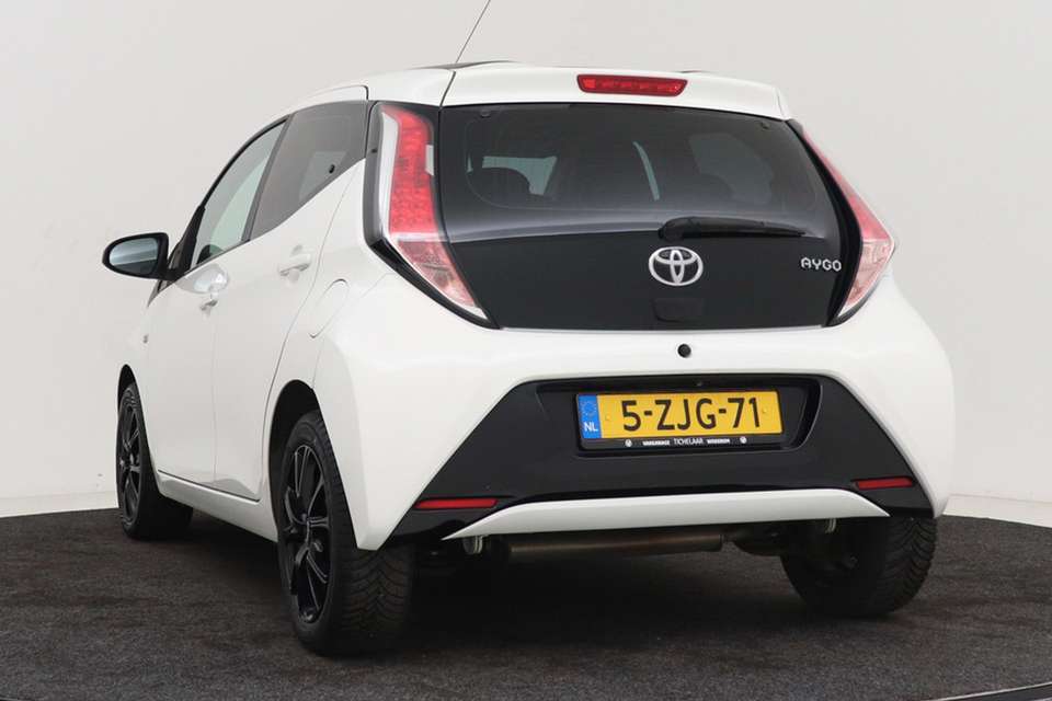 Toyota Aygo - Imagem 9