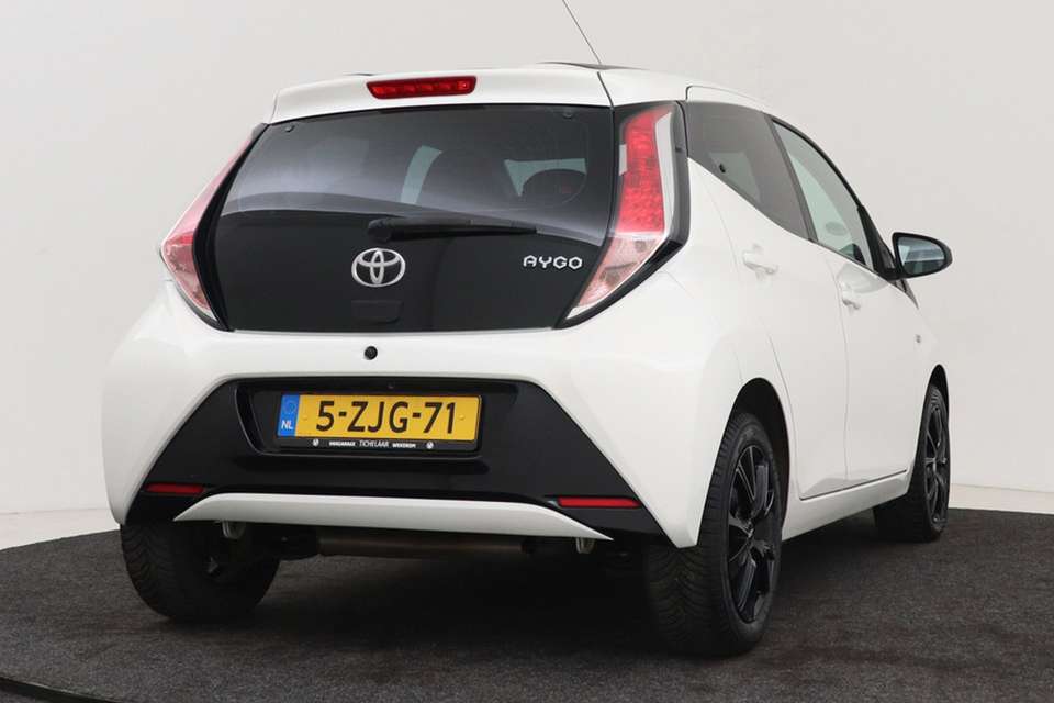 Toyota Aygo - Imagem 10