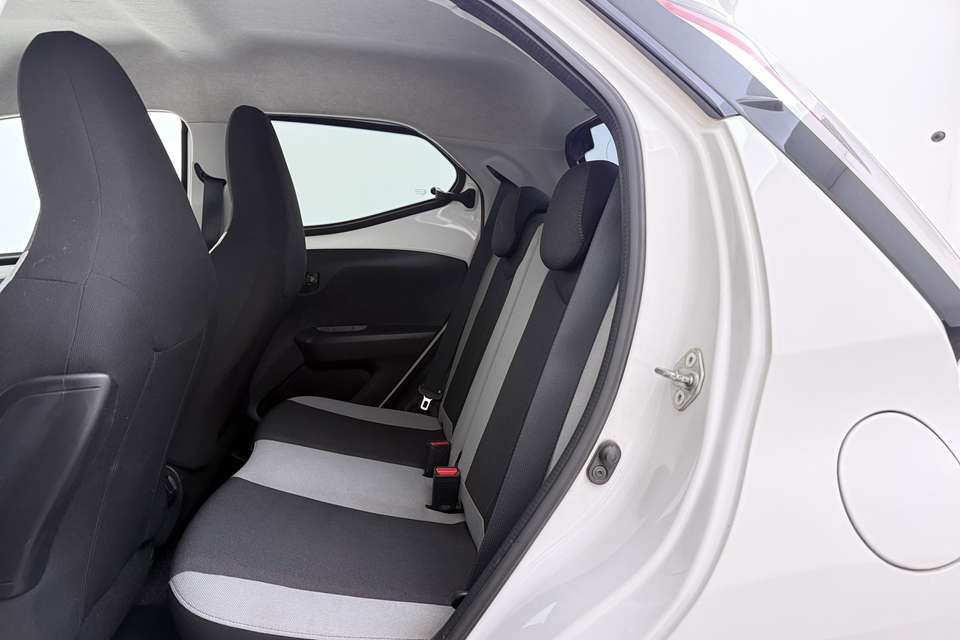 Toyota Aygo - Imagem 17