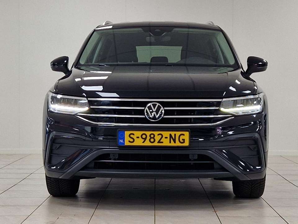 Volkswagen Tiguan Allspace - Imagem 5