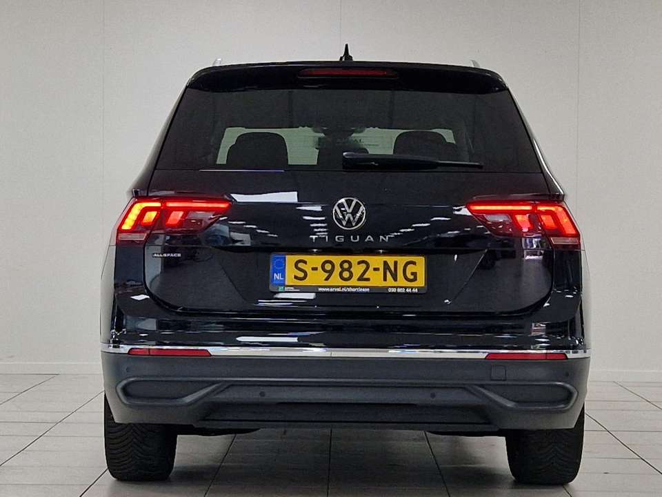 Volkswagen Tiguan Allspace - Imagem 7
