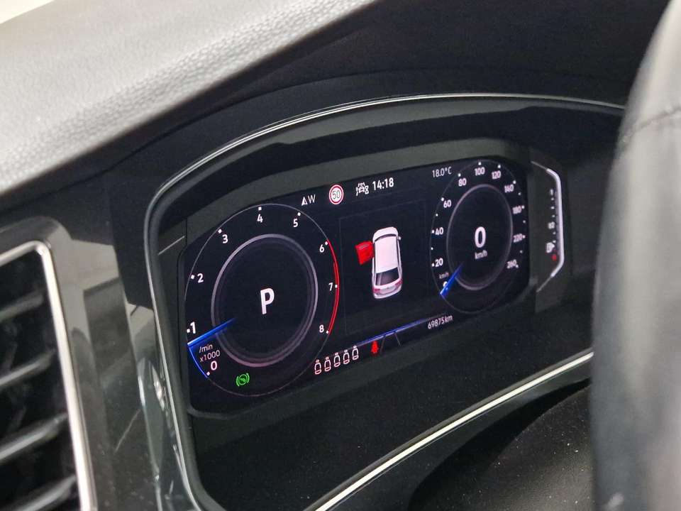 Volkswagen Tiguan Allspace - Imagem 11