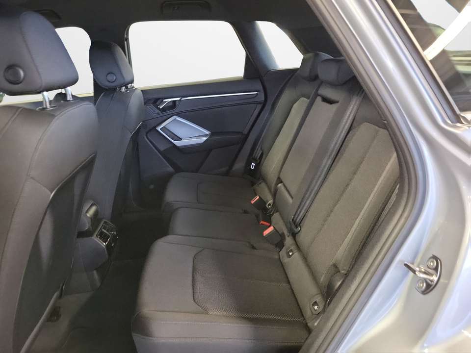 Audi Q3 - Imagem 12
