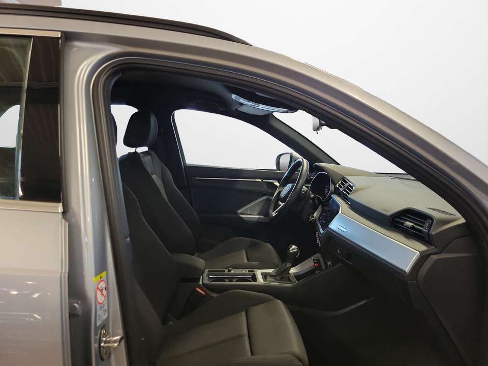 Audi Q3 - Imagem 14