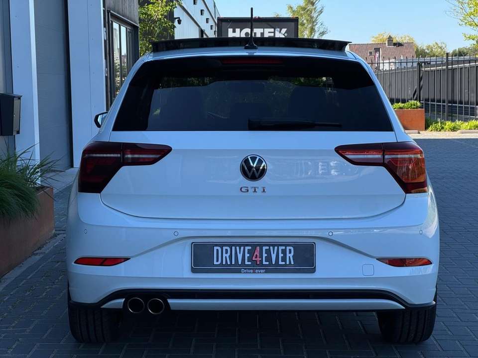 Volkswagen Polo GTI - Imagem 8